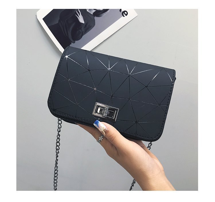 All-match Korean Messenger Bag Ins Super Fire Chain Shoulder Bag Lock Small Square Bag