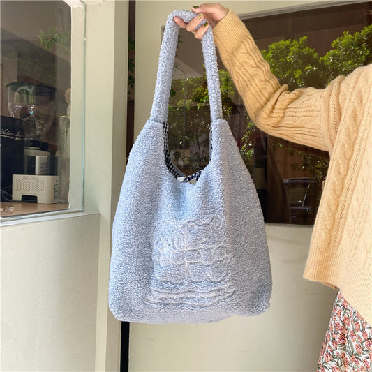 Women's Embroidered Lamb Wool One Shoulder Handbag