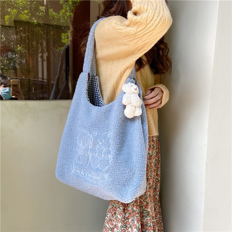 Women's Embroidered Lamb Wool One Shoulder Handbag