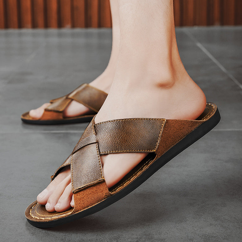 Summer New Genuine Leather Men's Breathable Casual Slip-on Beach Sandals